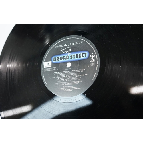 112 - Vinyl - Six Paul McCartney LPs to include Press To Play, Broad Street, Tug of War, Two, Ram and McCa... 