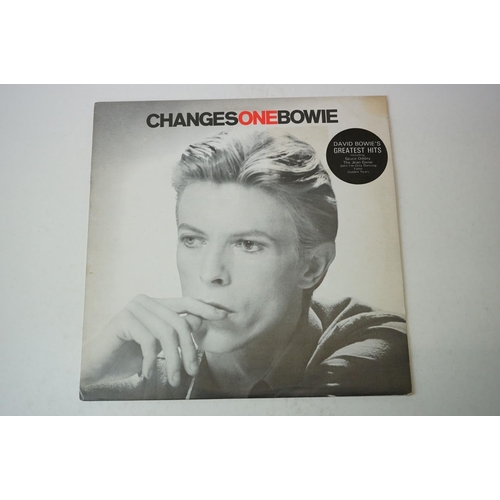 18 - Vinyl - David Bowie 5 LP's to include Space Oddity (LSP 4813) RCA orange label, no inner lyric sheet... 