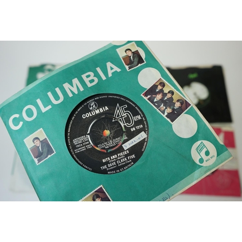 33 - Vinyl - The Beatles & Others collection of 10 45's including Get Back, Hey Jude, The Ballad Of John ... 