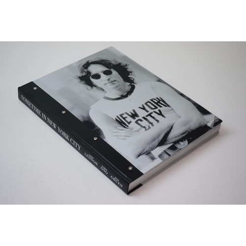 309 - Memorabilia / Book – John Lennon : Sometime In New York City, Genesis Publications Limited, 1995 Sig... 