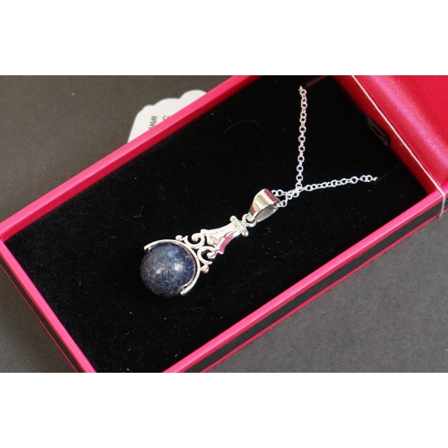 313 - Silver pendant necklace with Lapis Lazuli ball