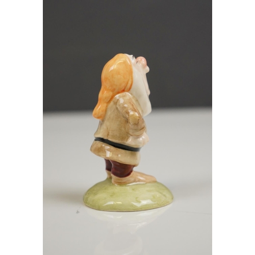 168 - Royal Doulton Set of Snow White and the Seven Dwarfs, model numbers SW9 to SW16, Snow White 15cms hi... 