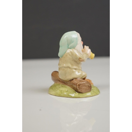 168 - Royal Doulton Set of Snow White and the Seven Dwarfs, model numbers SW9 to SW16, Snow White 15cms hi... 