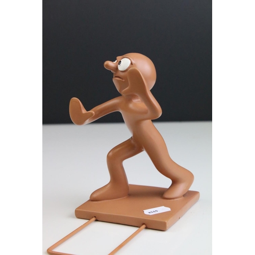 432 - A pair of bookends in the form of Morph & Chas.