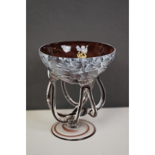 410 - A collection of mixed ceramics and glass ware to include Royal Doulton flower baskets and glass pape... 