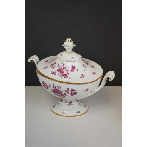 419 - An Oriental jar with Dragon decoration indistinct four Character mark to underside together with a l... 