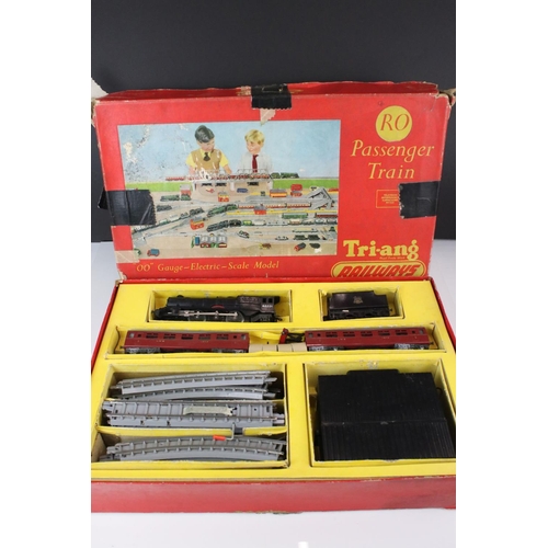 16 - Three boxed Triang OO gauge train sets to include RS25, RO and Princess Elizabeth set plus a boxed T... 