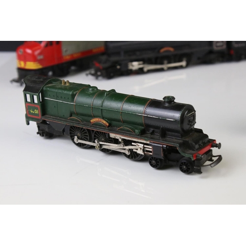 50 - Six Triang OO gauge locomotives to include Princess Elizabeth, Princess Victoria, 2 x 0-6-0 etc, wit... 