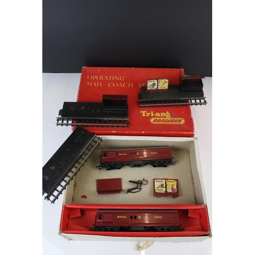 16 - Three boxed Triang OO gauge train sets to include RS25, RO and Princess Elizabeth set plus a boxed T... 