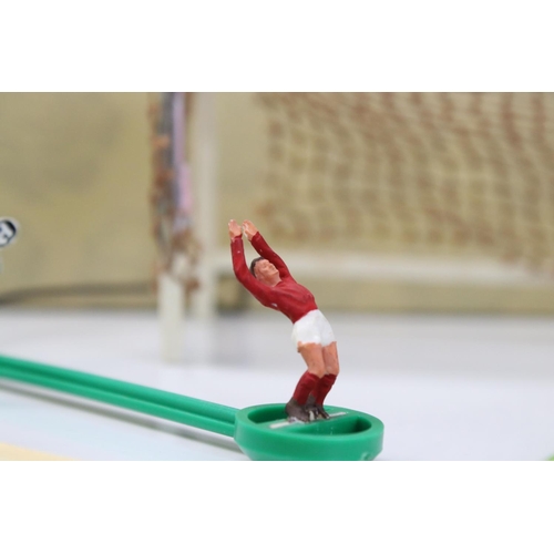 209 - Subbuteo - Group of circa 1950/60s accessories to include goals, corner flags, cloth pitch, ephemera... 
