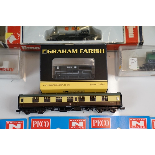 91 - 16 Boxed / carded N gauge items of rolling stock to include 10 x Peco, 3 x Lima, 2 x Fleischmann & 1... 