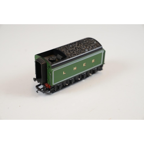 98 - Five Hornby OO gauge locomotives to include Western Courier, Flying Scotsman, Little Giant, 0-6-0 14... 