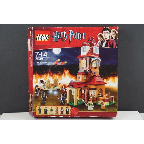 193 - Lego - Boxed Harry Potter 4840 The Burrow set, complete with all minifigures and instructions