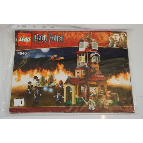 193 - Lego - Boxed Harry Potter 4840 The Burrow set, complete with all minifigures and instructions