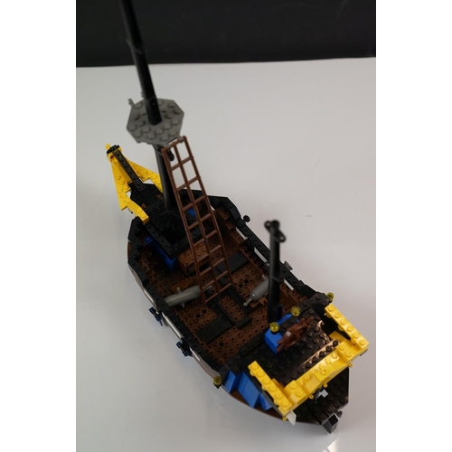 198 - Lego - Two built ships to include 6274 Caribbean Clipper complete with replacement sails and Pirate ... 