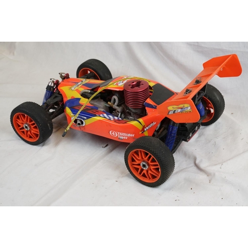 401 - A Thunder Tiger EB-4 S2.5 Pro 1/8 scale nitro buggy 4WD.