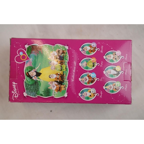 190 - Group of mixed boxed toys to include Lego Movie 70824 Introducing Queen Qatevra Wa'Nabi, 2 x Hasbro ... 