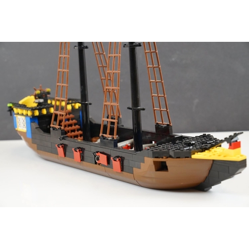 198 - Lego - Two built ships to include 6274 Caribbean Clipper complete with replacement sails and Pirate ... 