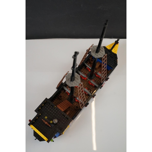 198 - Lego - Two built ships to include 6274 Caribbean Clipper complete with replacement sails and Pirate ... 