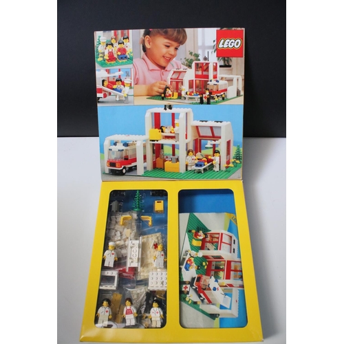 183 - A large collection of Lego to include set 6380 Ambulance Station, 6372 Cottage, 6501 Black Car, 6522... 