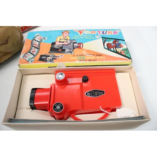 224 - Collection of vintage toys to include boxed Kim Toys Blow Football, boxed Linda Jolly JackTar, boxed... 