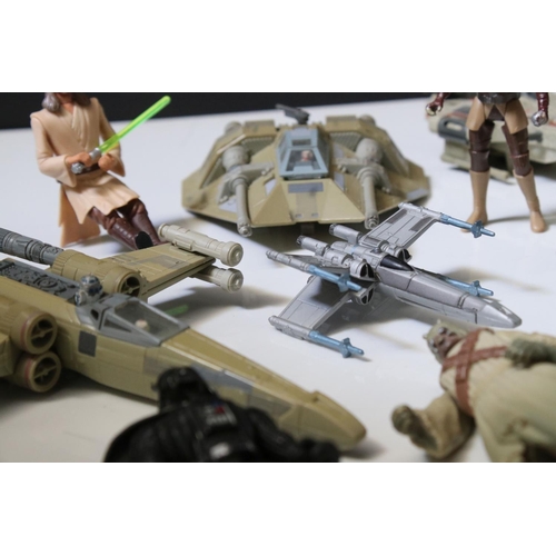 238 - Star Wars - Around 20 figures and vehicles circa 1990s