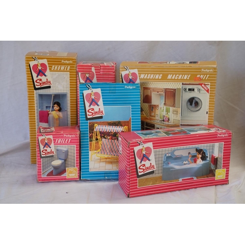 186 - A collection of vintage 1980's Sindy accessories to include 44486 Washing machine unit, 44487 Fridge... 
