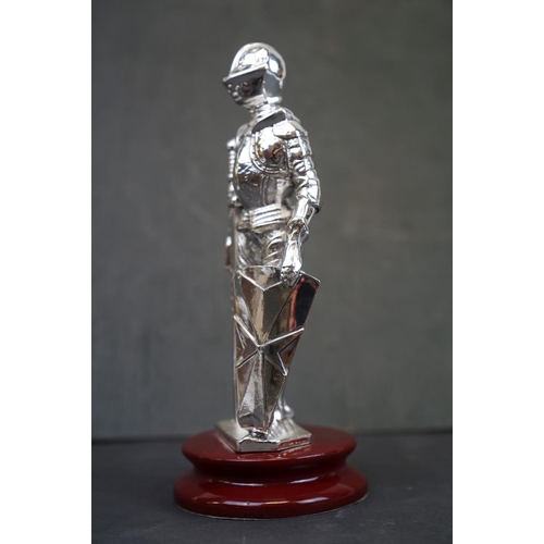 195 - A Argento 925 Silver marked figure of a Maltese Knight mounted to plinth.