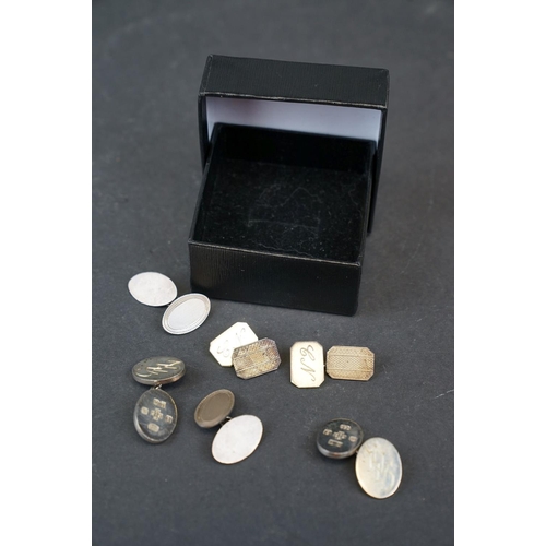 257 - Three sets of silver cufflinks