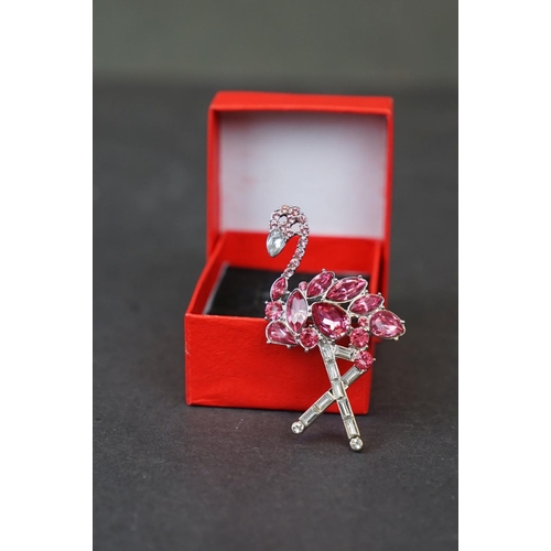 276 - Stylistic flamingo brooch