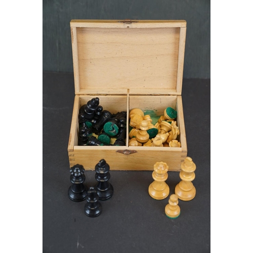 323 - Carved wooden chess set