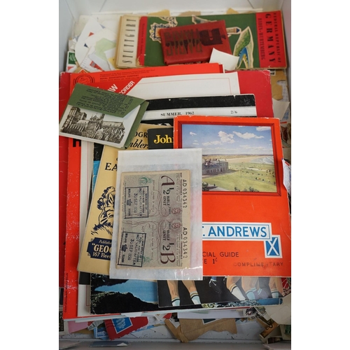 335 - A large collection of vintage postcards, mainly topographical together with a quantity of mixed stam... 