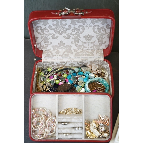 342 - Two jewellery boxes containing silver & costume jewellery