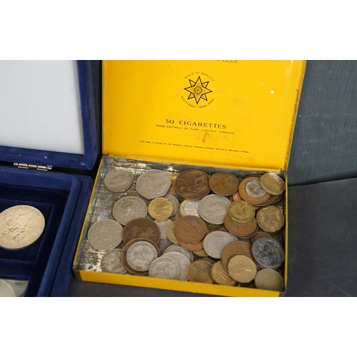 345 - A collection of mainly British coins to include pre decimal, commemorative crowns and proof examples... 