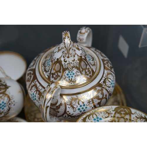 462 - A vintage ceramic part tea / dinner service with gold leaf decoration.