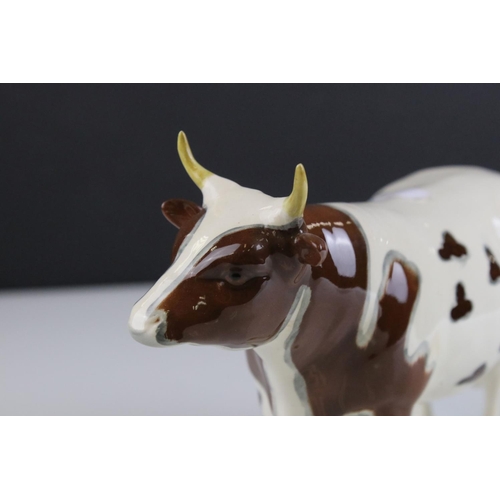 137 - Beswick Ayrshire Bull, Ch. Whitehill Mandate, model 1454B