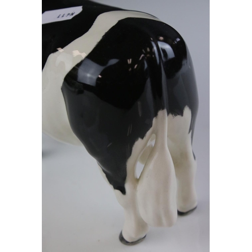 138 - Beswick Friesian Bull, Ch, Coddington Hilt Bar, model 1439A