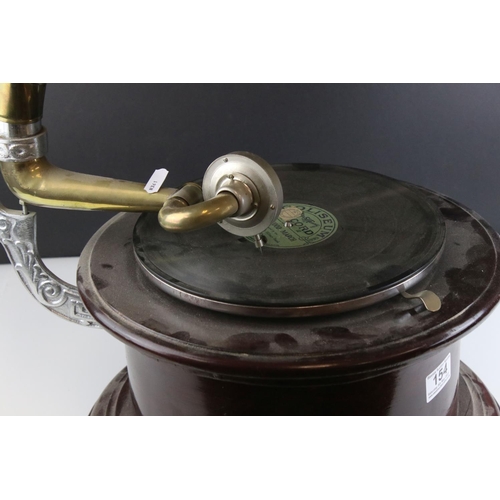 154 - An early 20th century HMV wind up gramophone with brass horn.