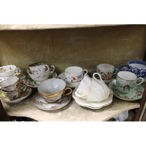 560 - A quantity of cup and saucers to include Minton, Augustus Rex etc. Part of an extensive collection o... 