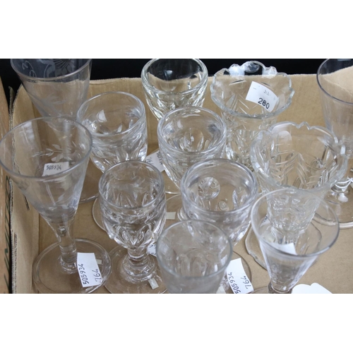 600 - A large quantity of antique wine and cordial glasses to include toasting glass etc. Part of an exten... 