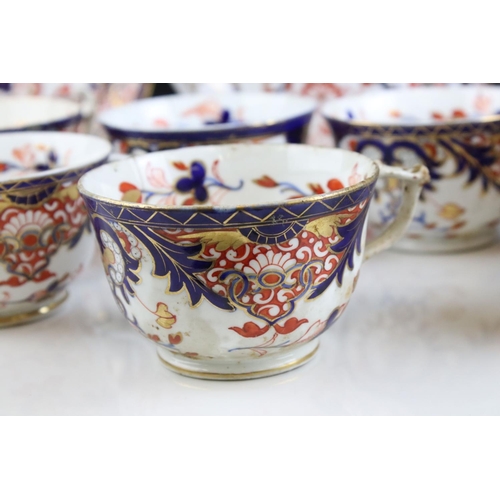 606 - A Derby Imari pattern part tea and Coffee set some 19 pieces AF. Part of an extensive collection of ... 