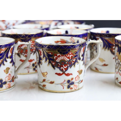 606 - A Derby Imari pattern part tea and Coffee set some 19 pieces AF. Part of an extensive collection of ... 