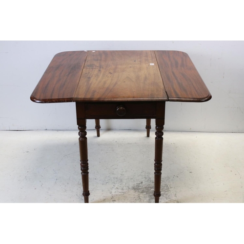 652 - 19th century Mahogany Pembroke Table with drawer to end and raised on turned legs, 100cms long x 70c... 