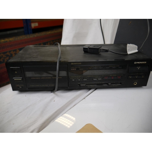 557 - A Hi-Fi separates stereo system to include a Sony amplifier model TA-200, Pioneer CD Player CT-880, ... 