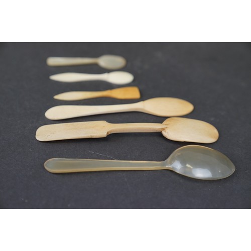 294 - A group of horn and bone spoons.