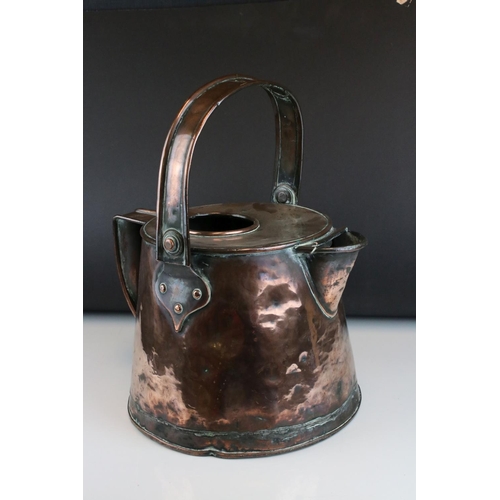 40 - Large Antique Copper Watering Can / Jug with swing handle, 39cms high