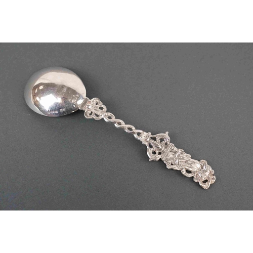 192 - A fully hallmarked sterling silver Victorian spoon, maker marked for Berthord Muller, assay marked f... 