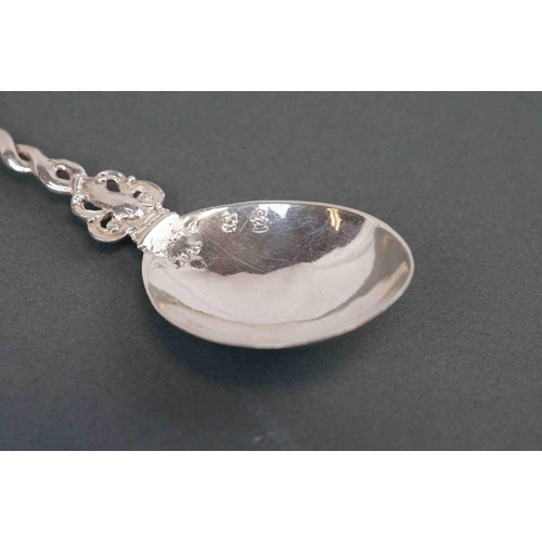 192 - A fully hallmarked sterling silver Victorian spoon, maker marked for Berthord Muller, assay marked f... 