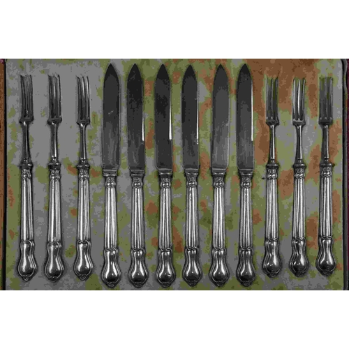 198 - A cased set of fully hallmarked silver handled knives and pickle forks, maker marked for Thomas Brad... 