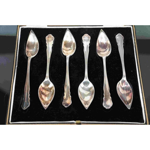 220 - A cased set of six silver plated Melon spoons.